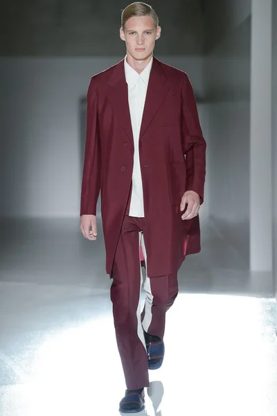 Look 6